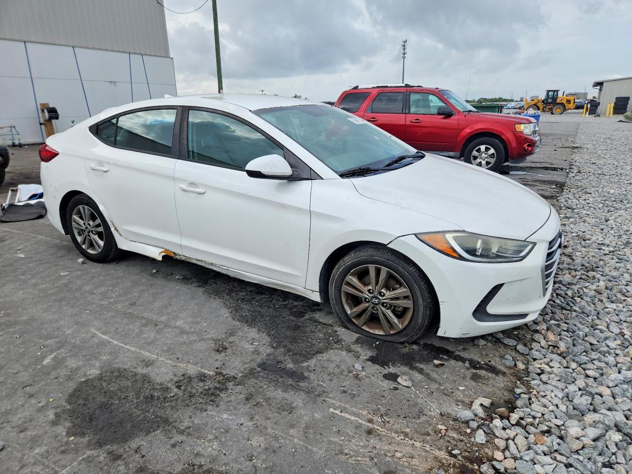 2017 Hyundai Elantra Se - Фото 4