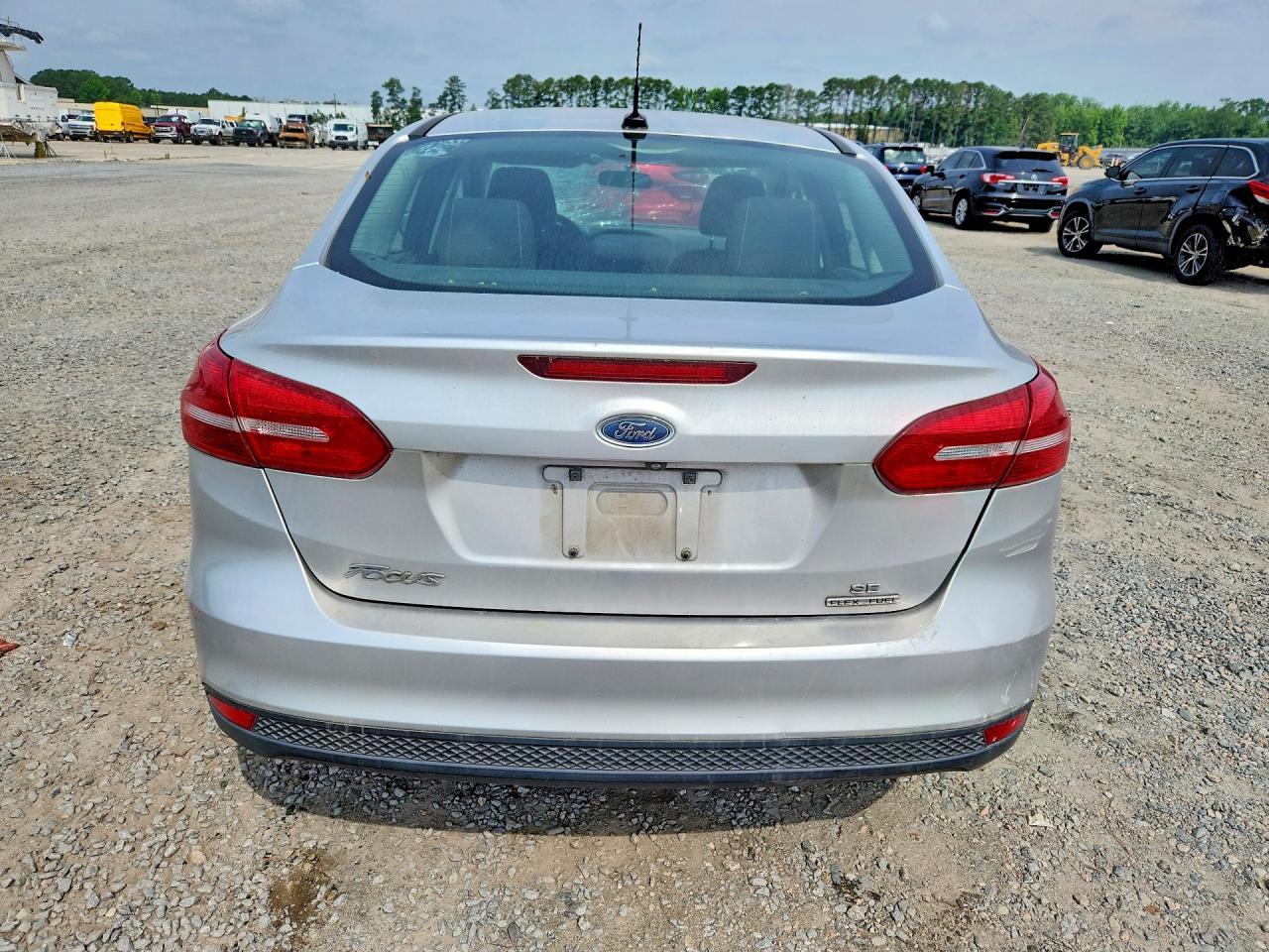 2016 Ford Focus Se - Фото 6