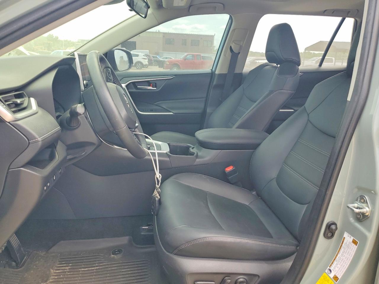 2023 Toyota Rav4 Xle Premium - Фото 7
