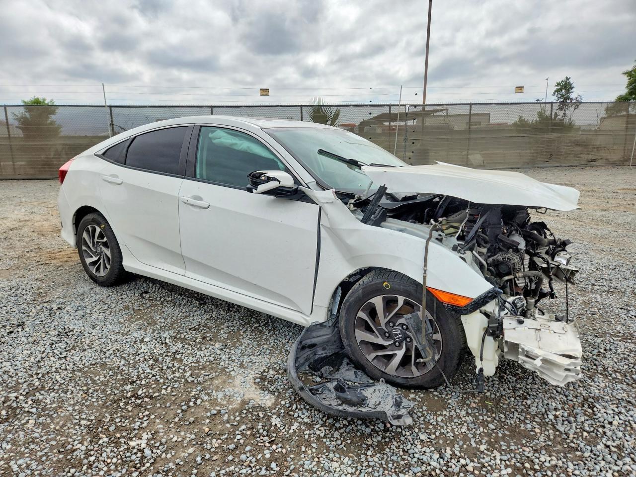 2016 Honda Civic Ex - Фото 4