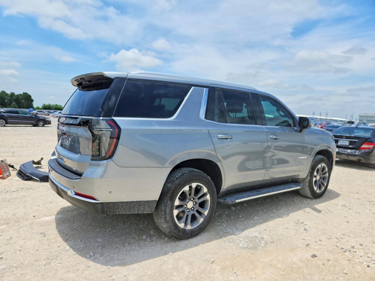 2026 Chevrolet Tahoe C1500 Lt - Image 3
