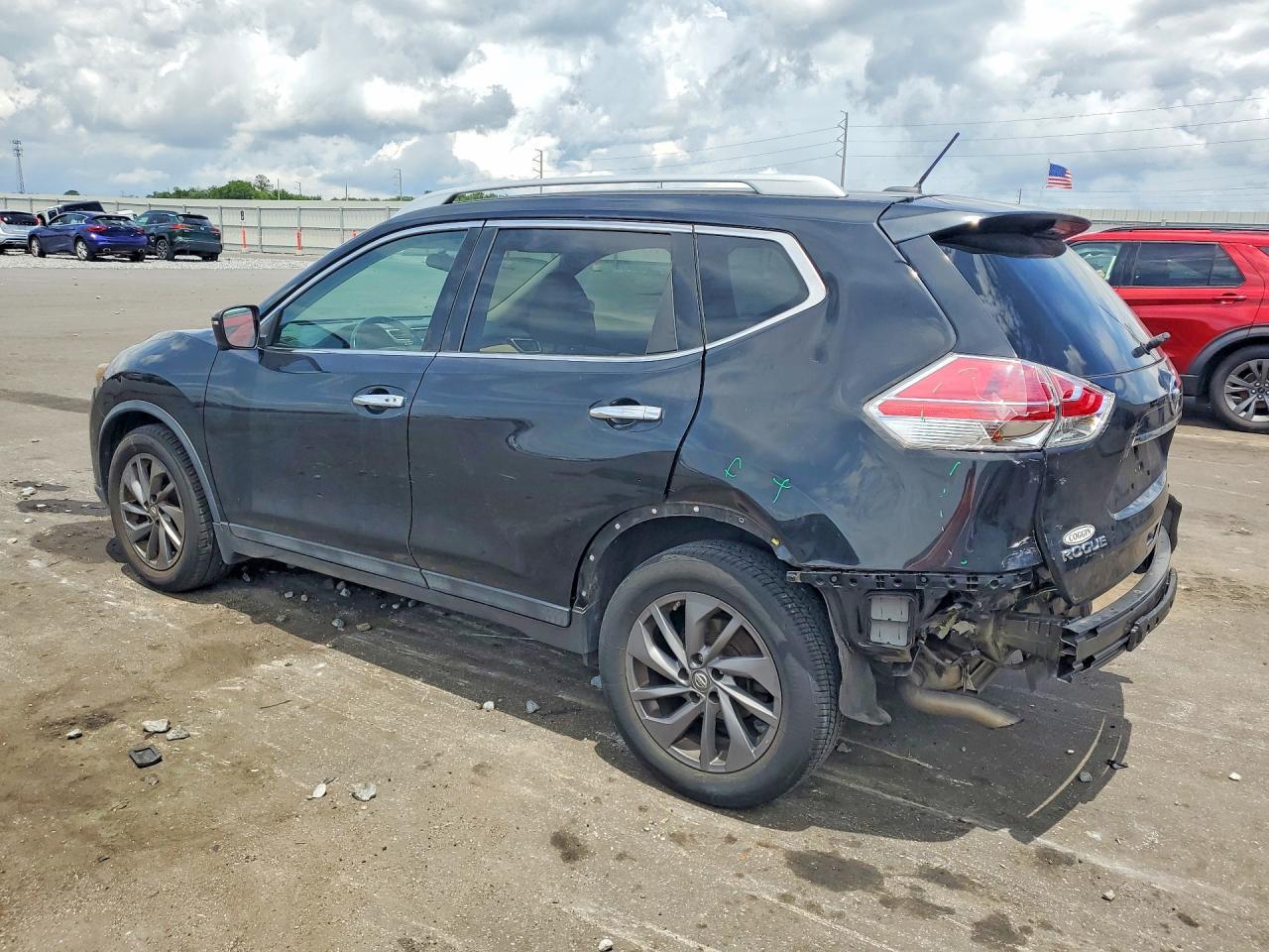 2016 Nissan Rogue Sl - Image 2