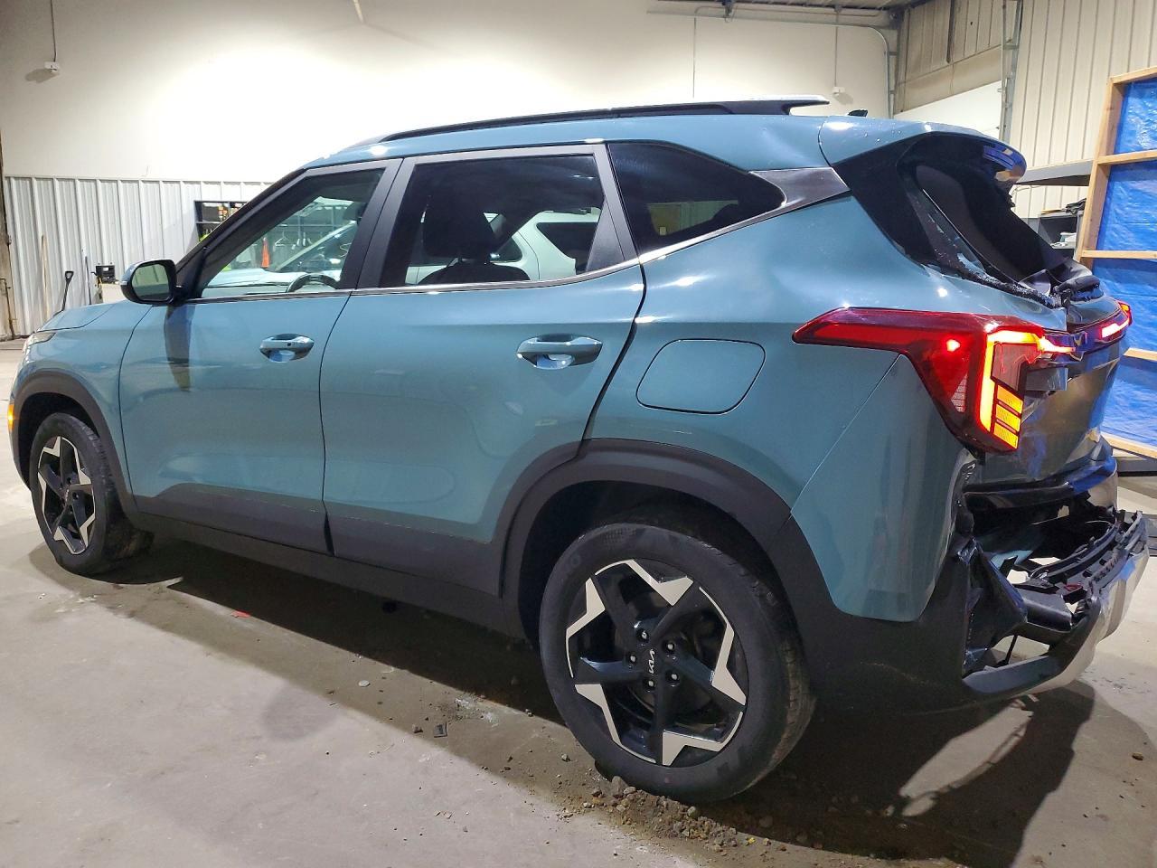 2024 Kia Seltos Ex - Image 2