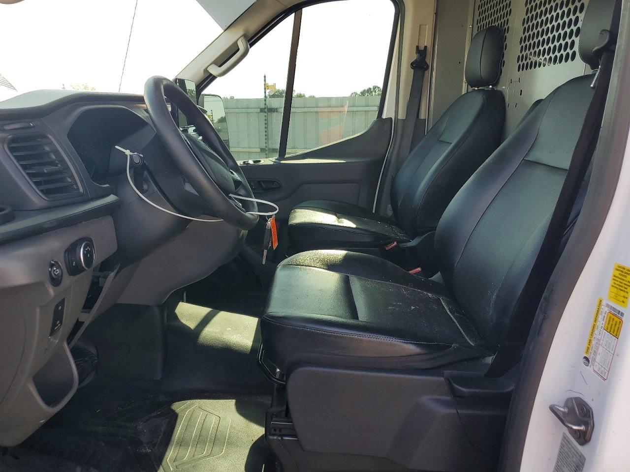 2021 Ford Transit 250 Delivery Van - Фото 7