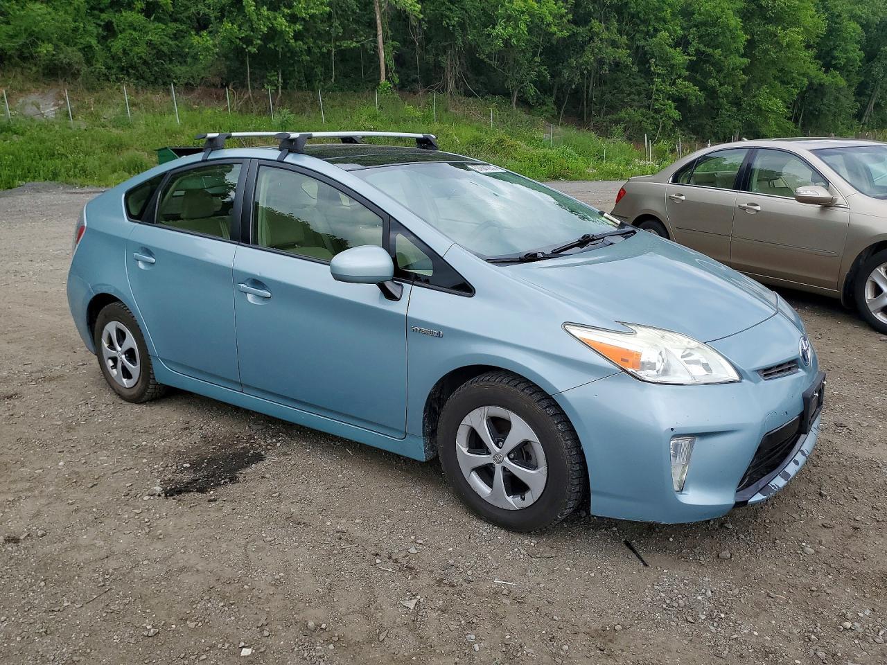 2013 Toyota Prius Three - Фото 4