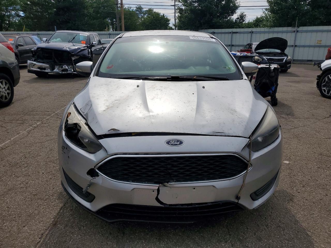2016 Ford Focus Se - Фото 5