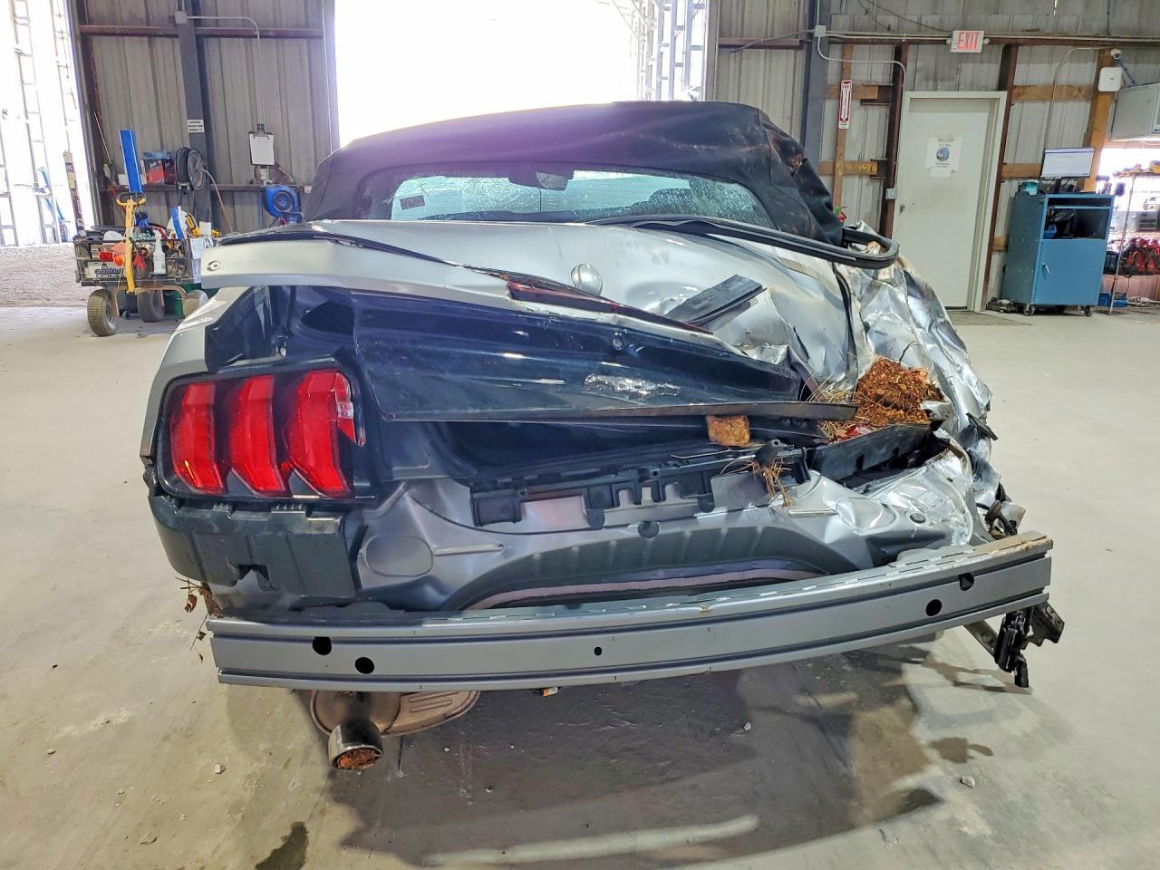2021 Ford Mustang - Image 6