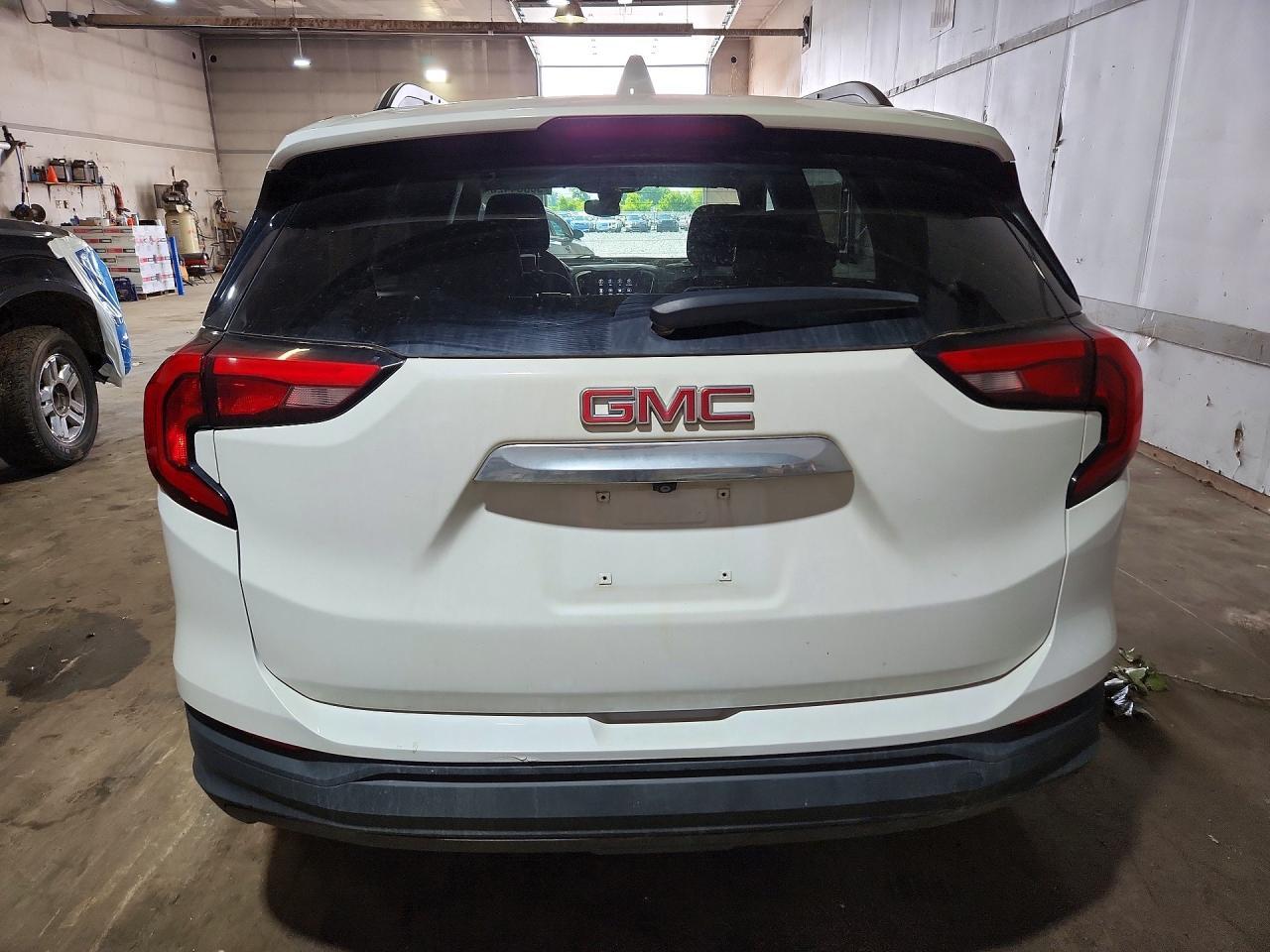 2020 GMC Terrain Sle - Фото 6