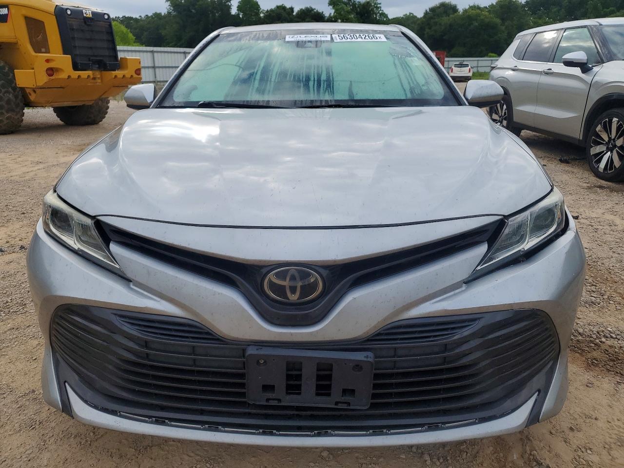 2019 Toyota Camry Le - Image 5