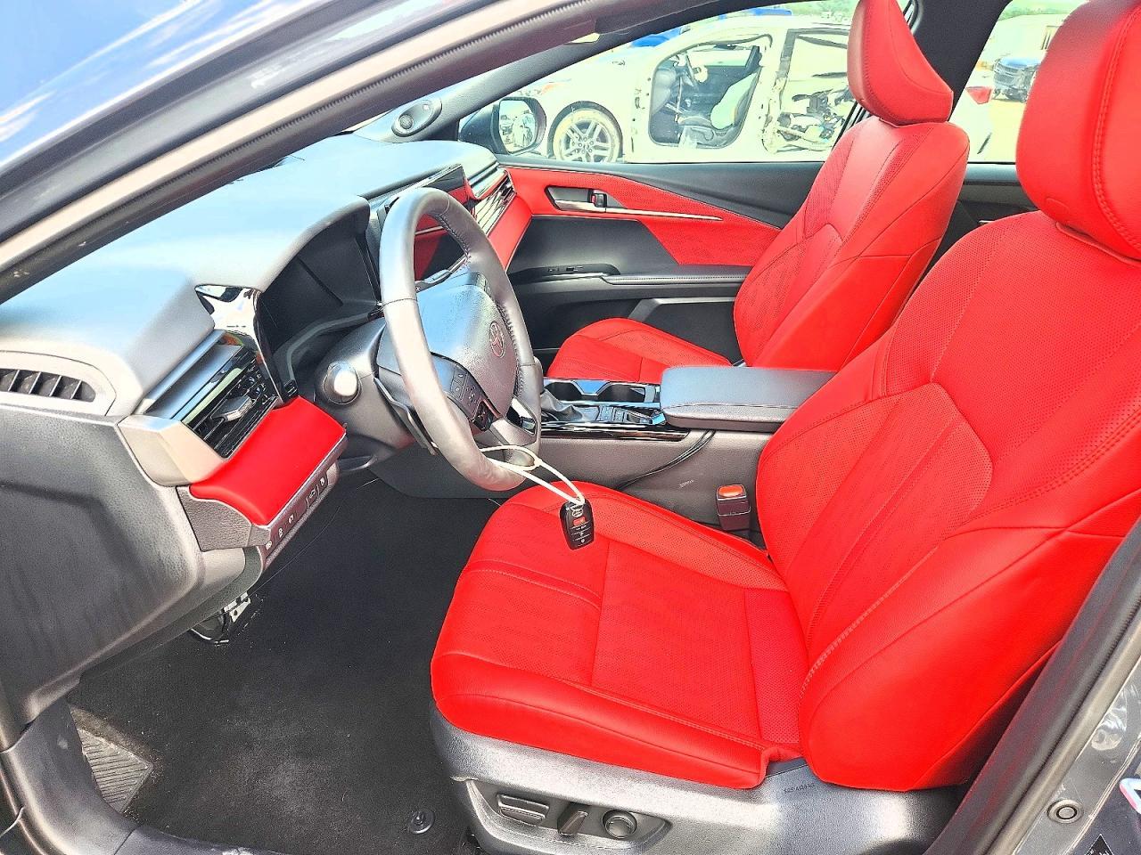 2025 Toyota Camry Xse - Фото 7