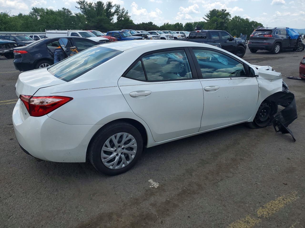 2017 Toyota Corolla Le - Image 3