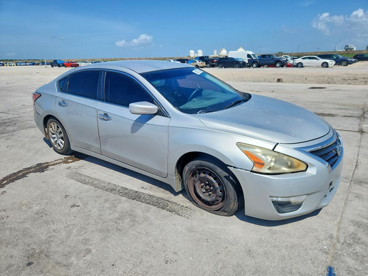 2015 Nissan Altima 2.5 S - Фото 4