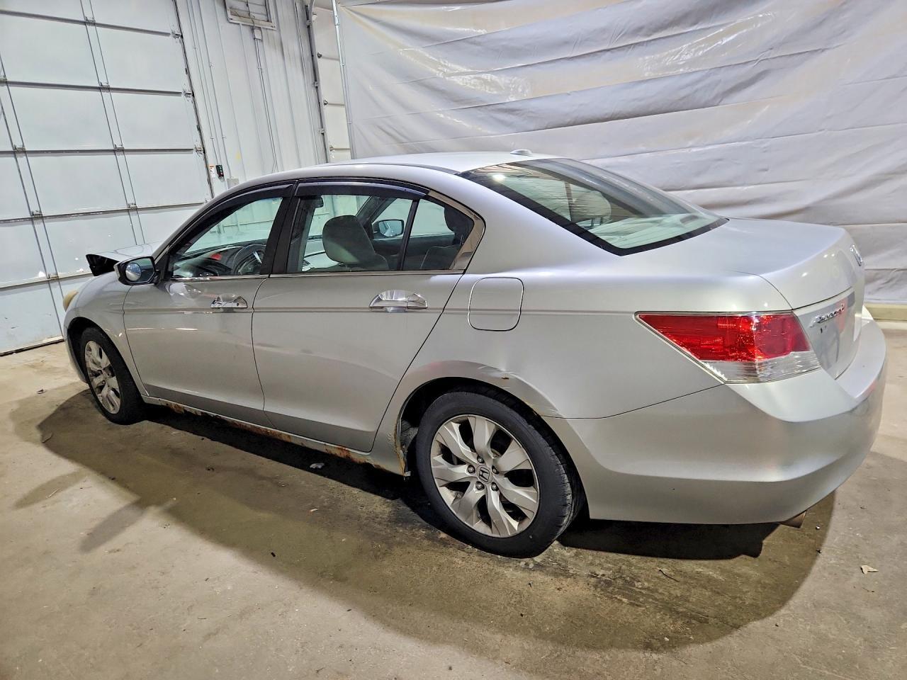 2010 Honda Accord Exl - Фото 2