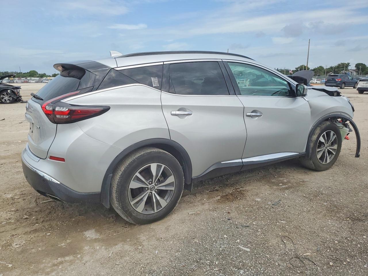 2022 Nissan Murano Sv - Image 3