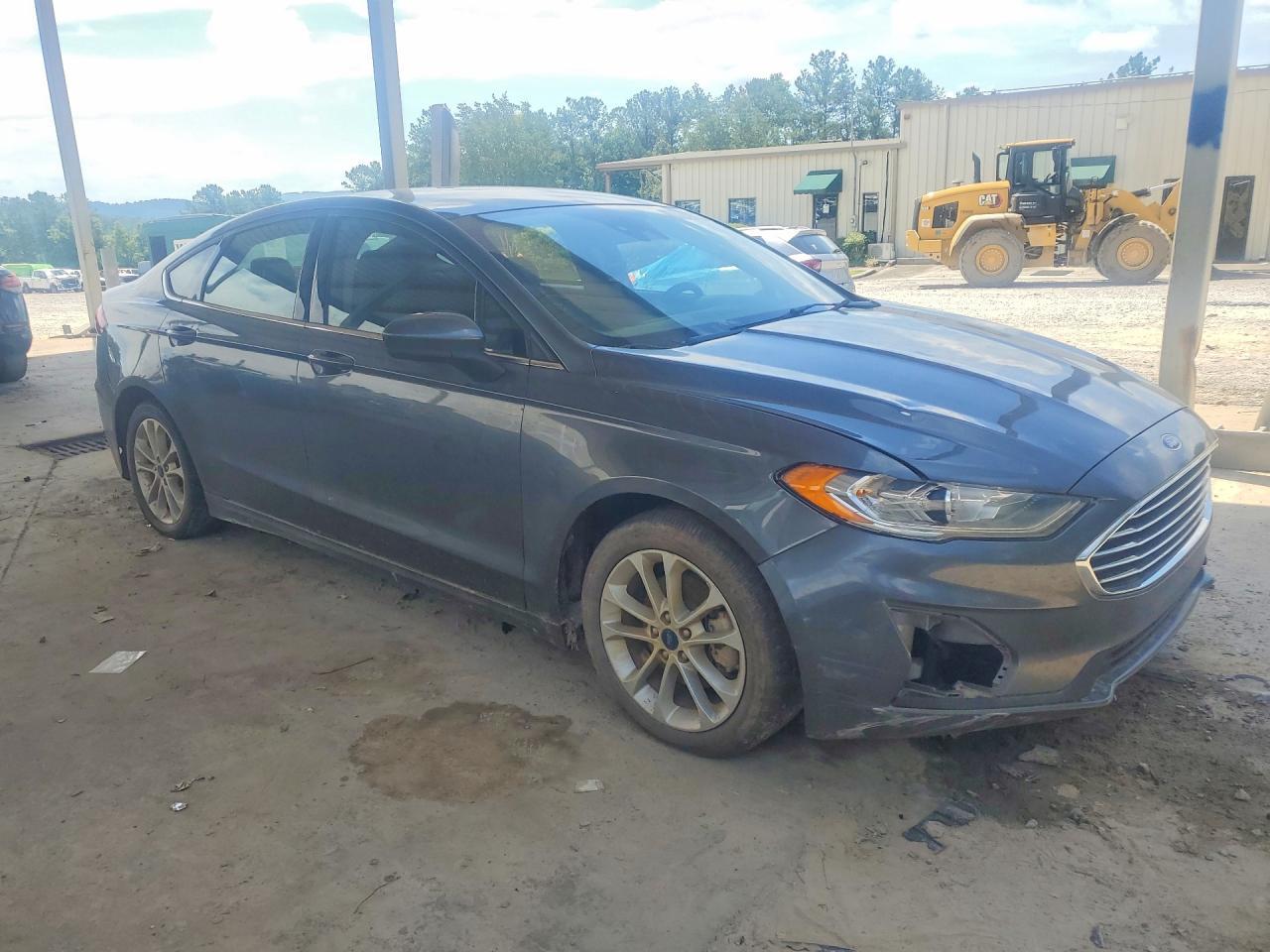2020 Ford Fusion Se - Фото 4