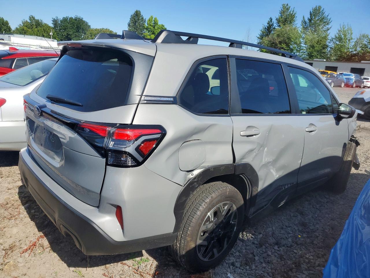2025 Subaru Forester Premium - Фото 3