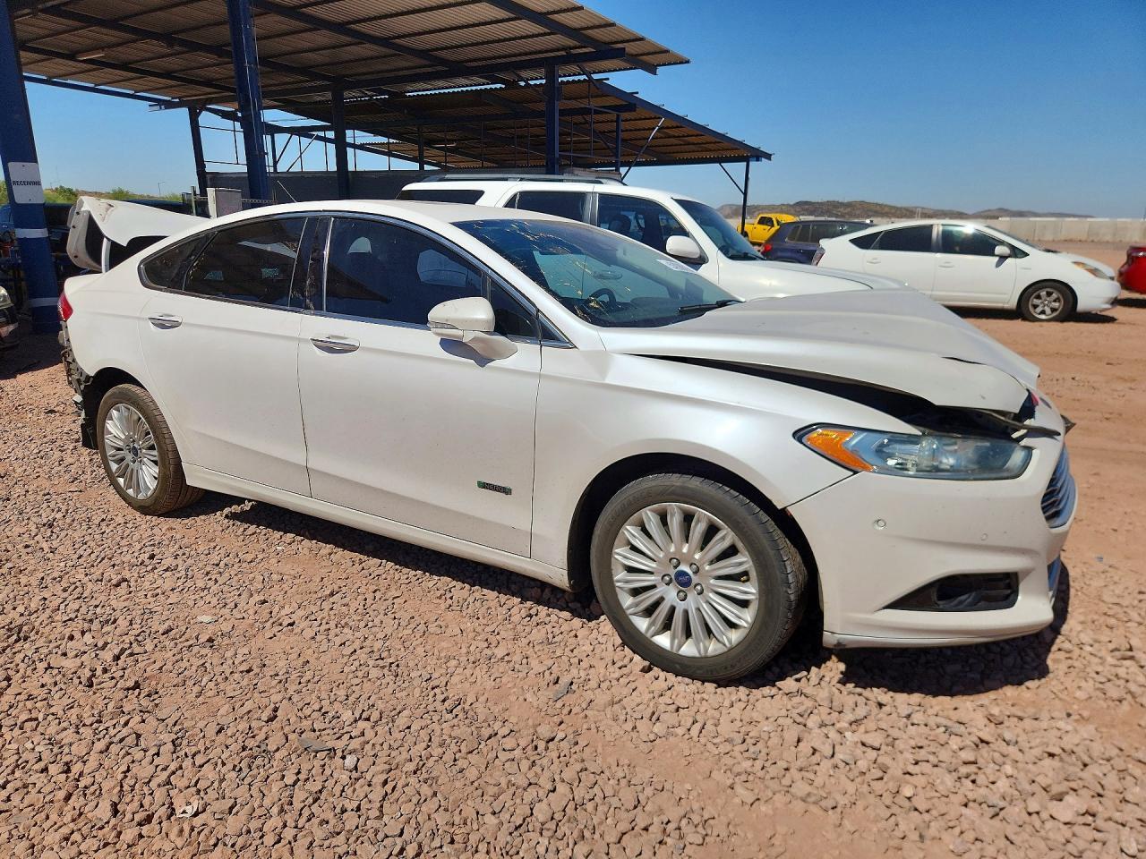 2014 Ford Fusion Titanium Phev - Фото 4