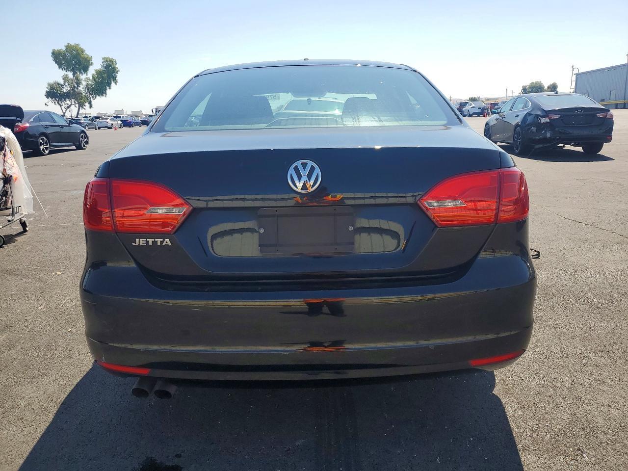 2014 Volkswagen Jetta Base - Фото 6