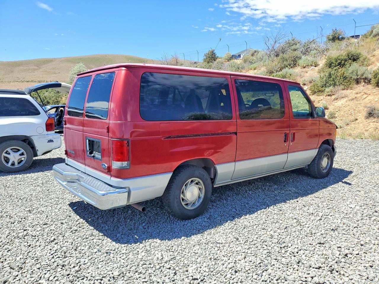 1998 Ford Econoline E150 - Фото 3