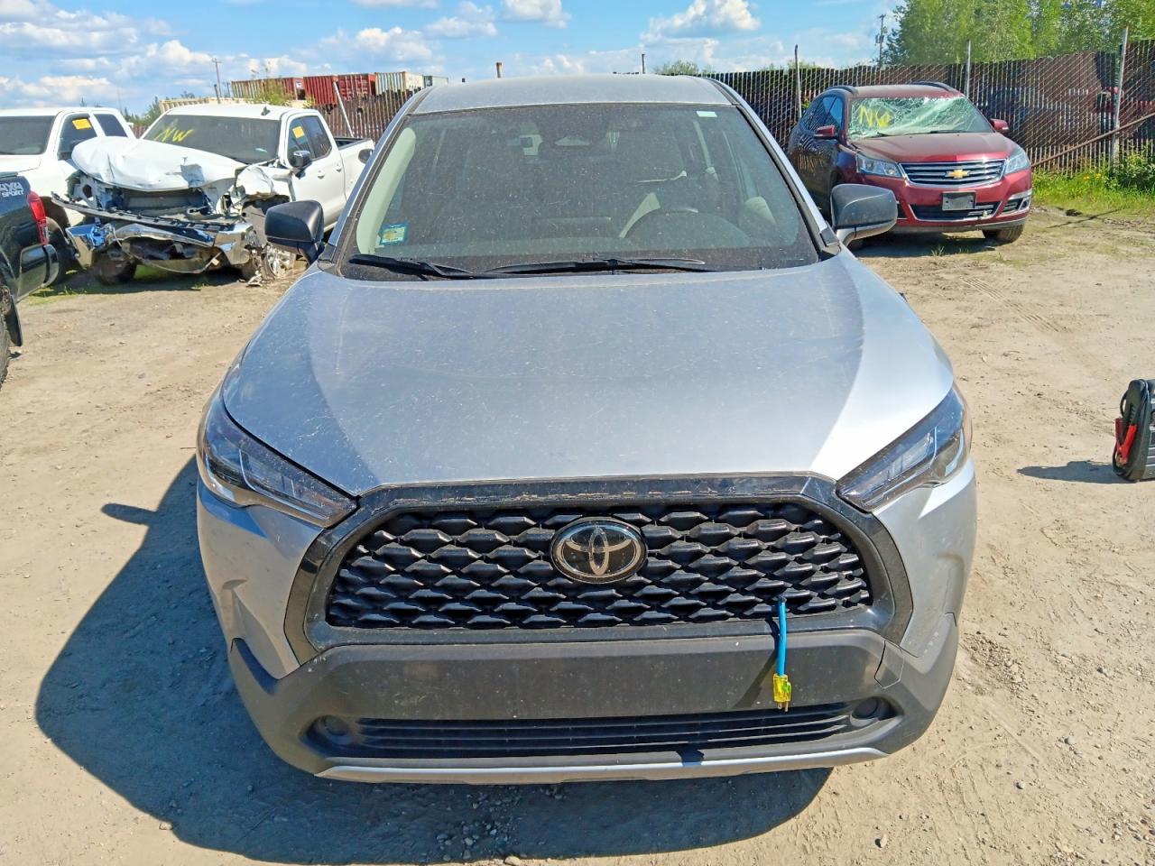 2025 Toyota Corolla Cross L - Фото 5