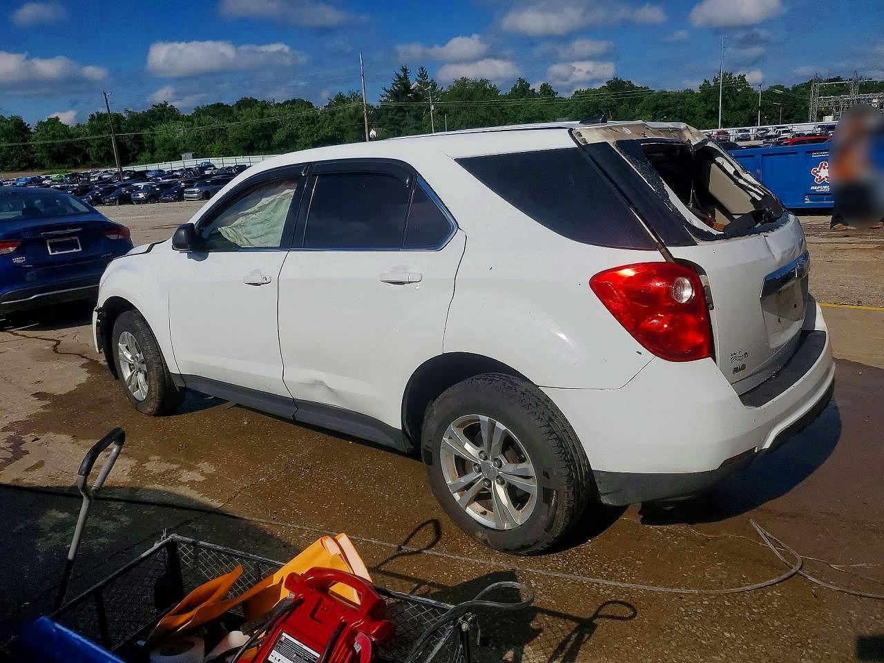 2011 Chevrolet Equinox Ls - Фото 2