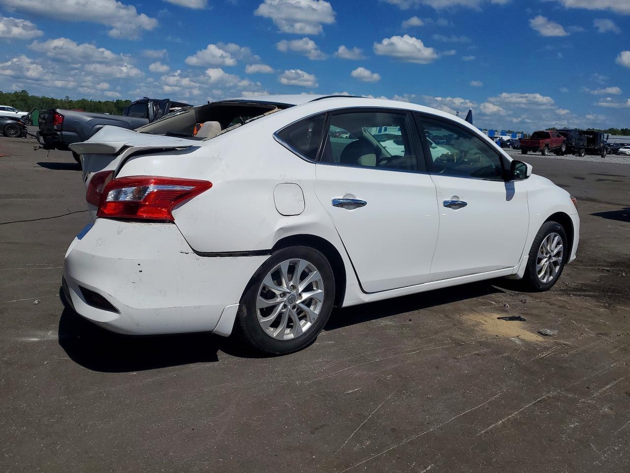 2017 Nissan Sentra S - Image 3