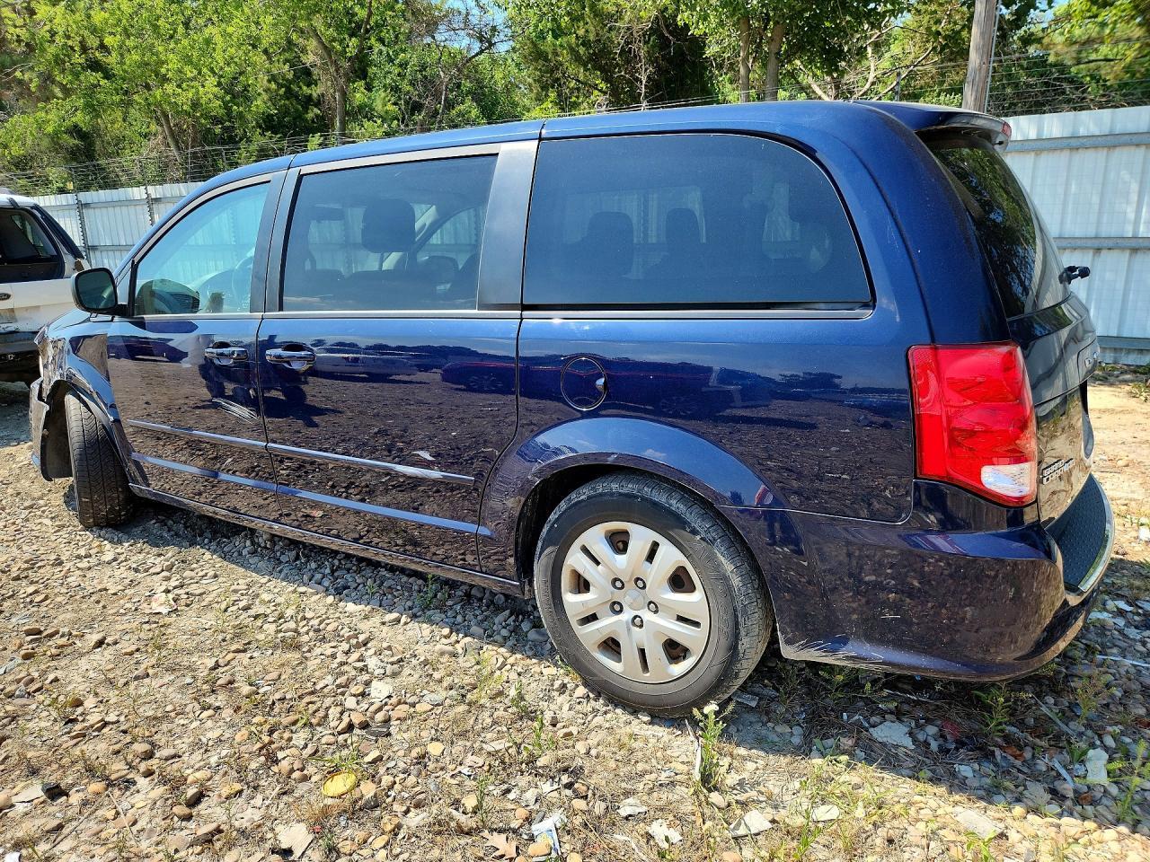 2016 Dodge Grand Caravan Se - Image 2
