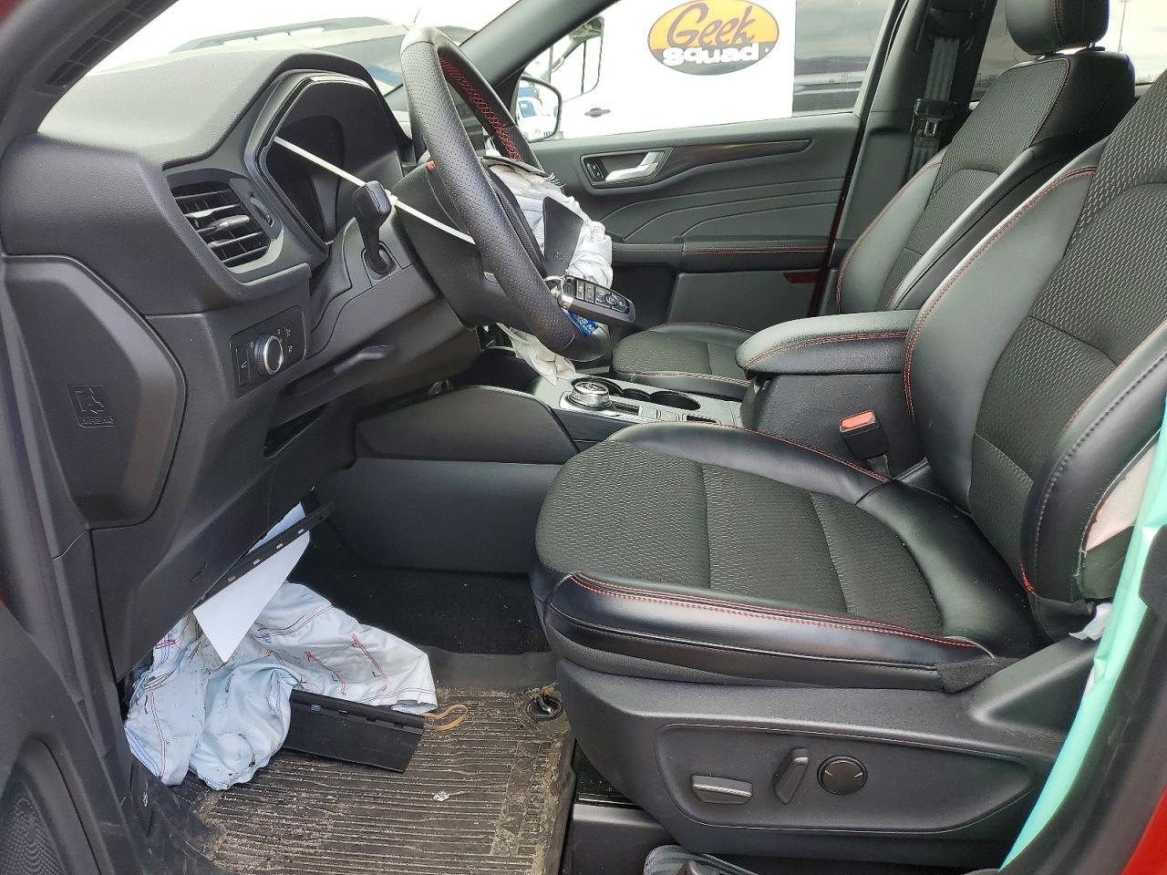 2025 Ford Escape St Line - Image 7