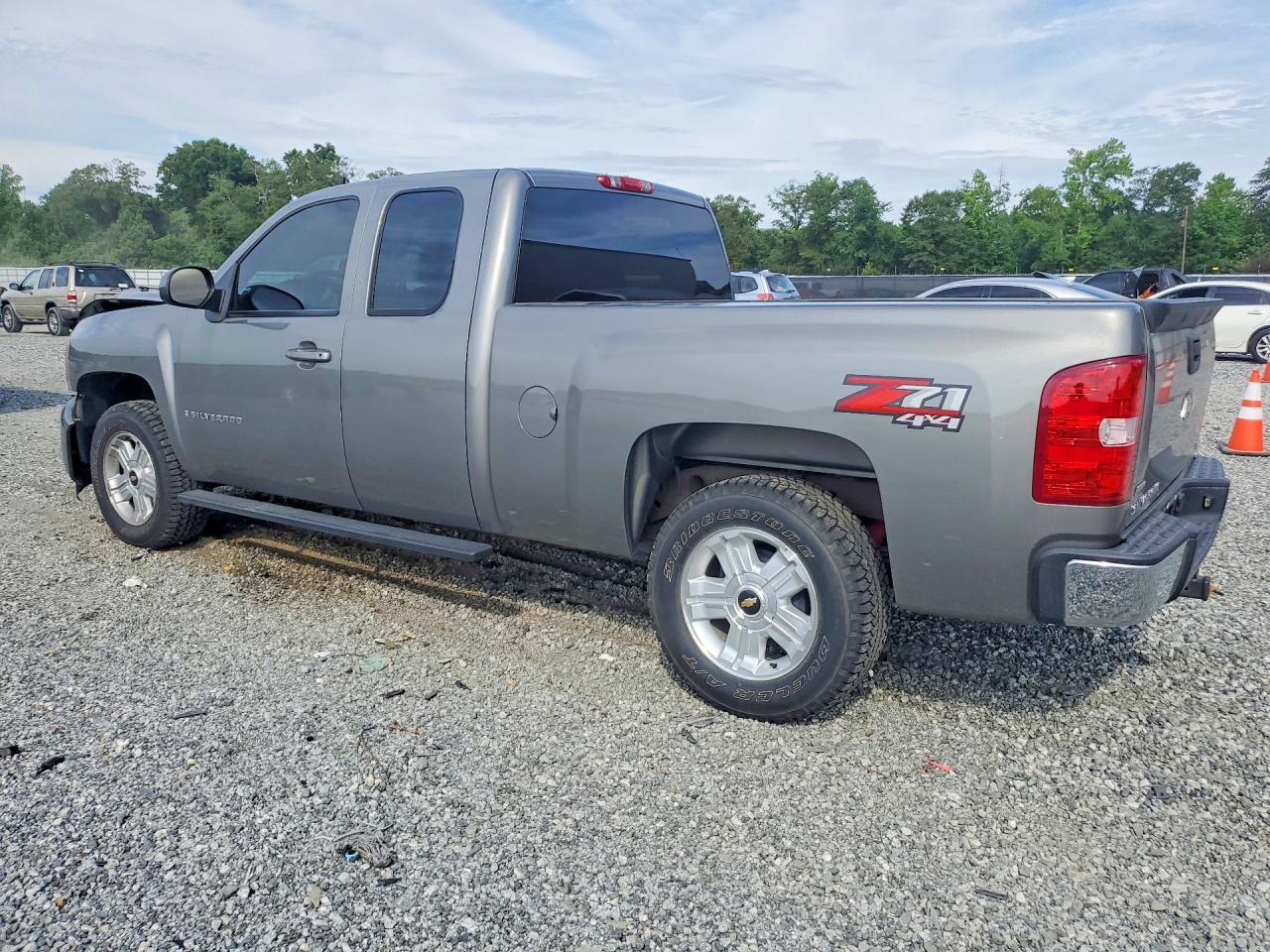 2009 Chevrolet Silverado K1500 Lt - Фото 2