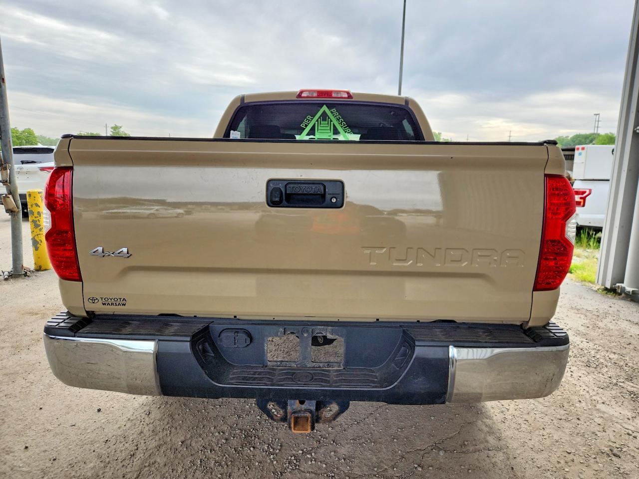 2017 Toyota Tundra Sr5 - Фото 6