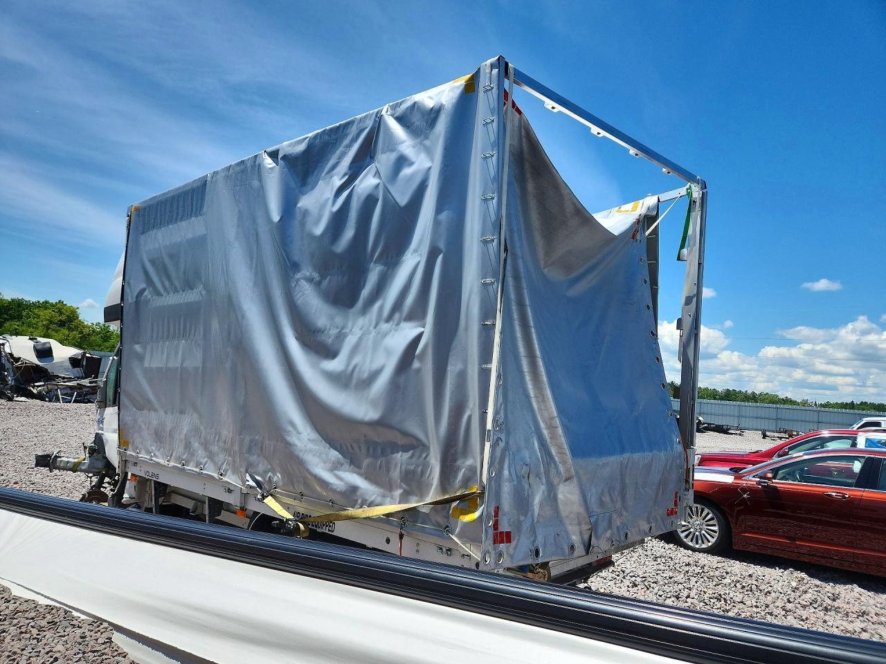2024 Ram Promaster 3500 Curtain Side Truck - Image 2