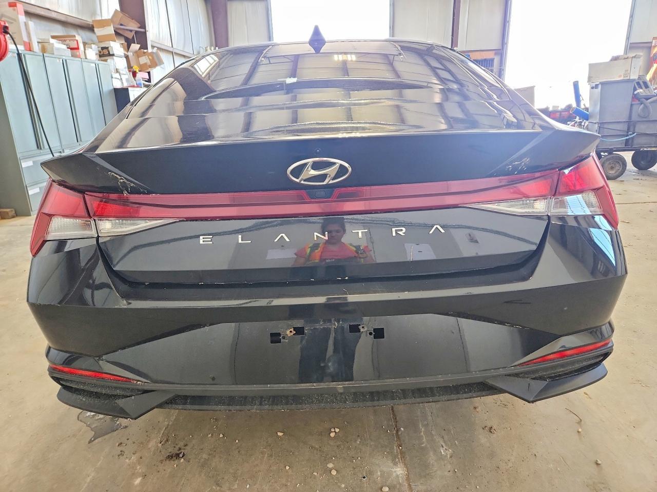 2022 Hyundai Elantra Sel - Фото 6