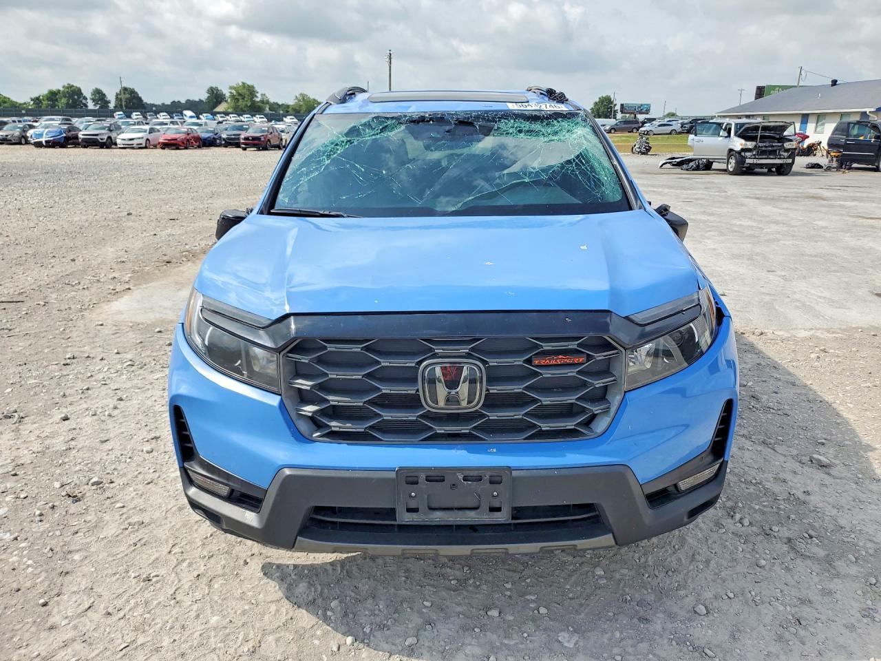 2025 Honda Passport - Image 5