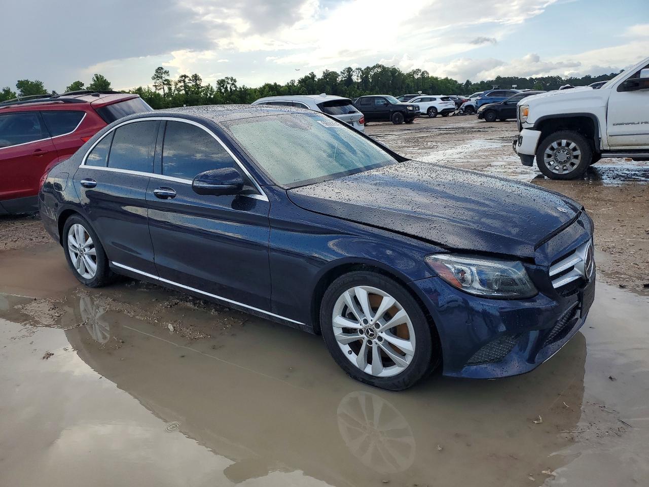 2019 Mercedes-Benz C 300 - Фото 4