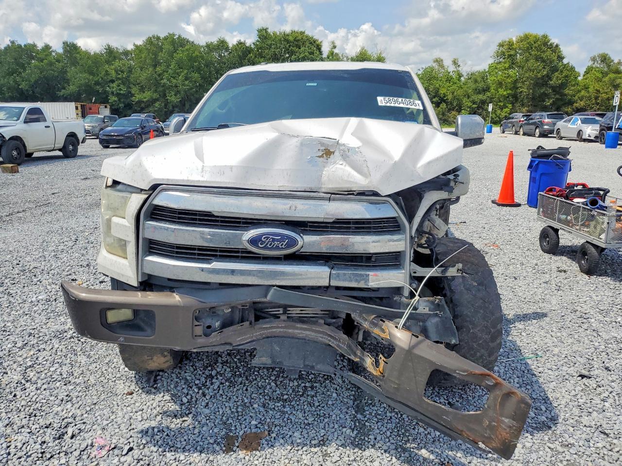 2015 Ford F150 Supercrew - Фото 5