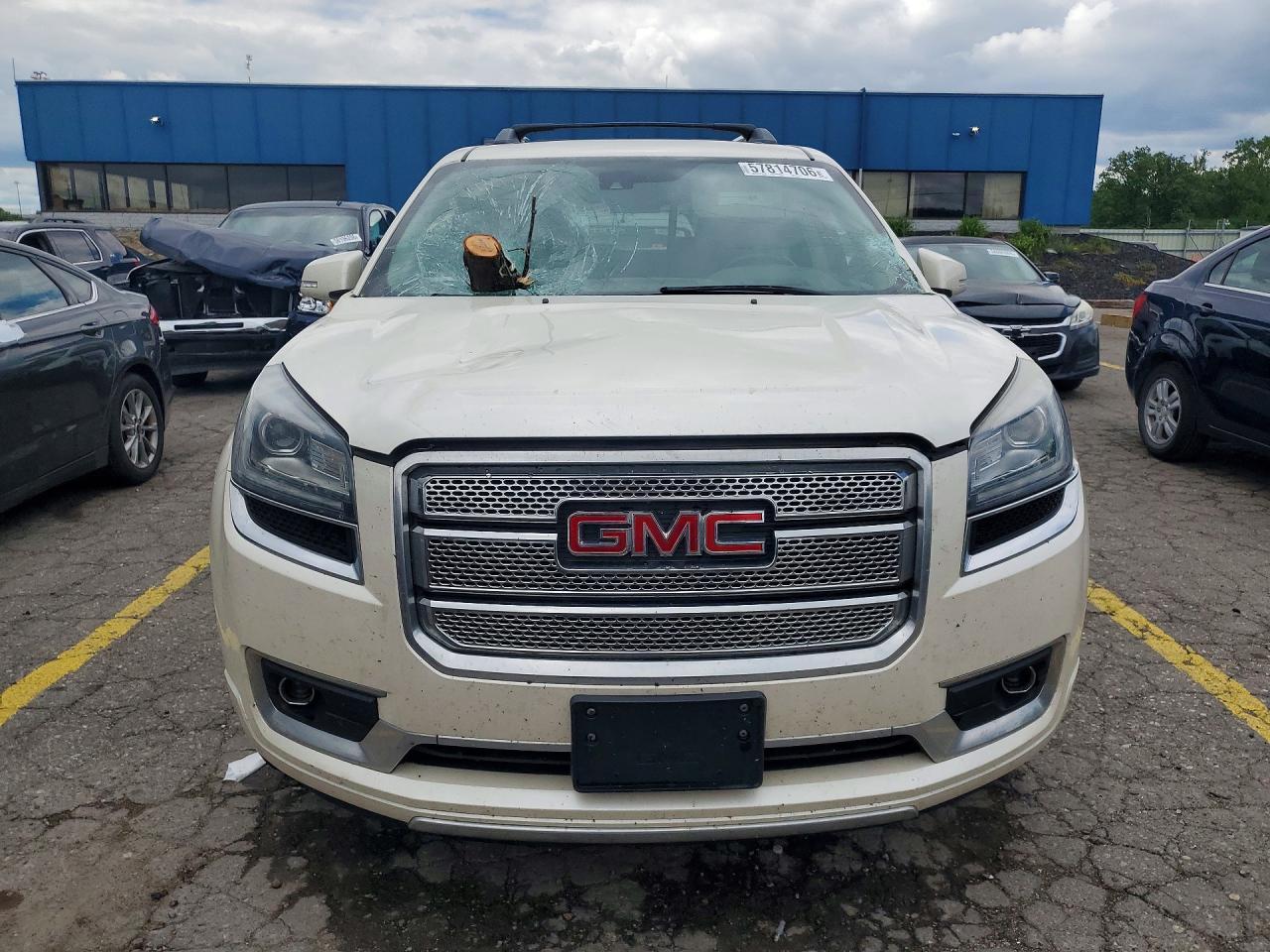 2014 GMC Acadia Denali - Image 5