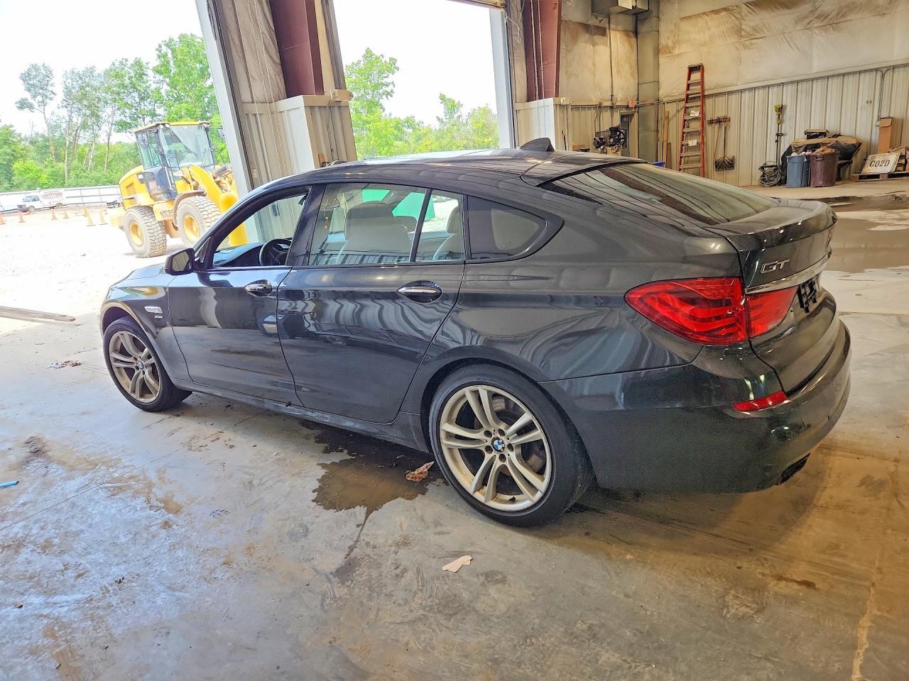 2012 BMW 550 Xigt - Image 2