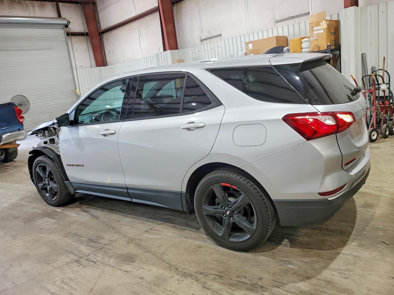 2019 Chevrolet Equinox Lt - Image 2