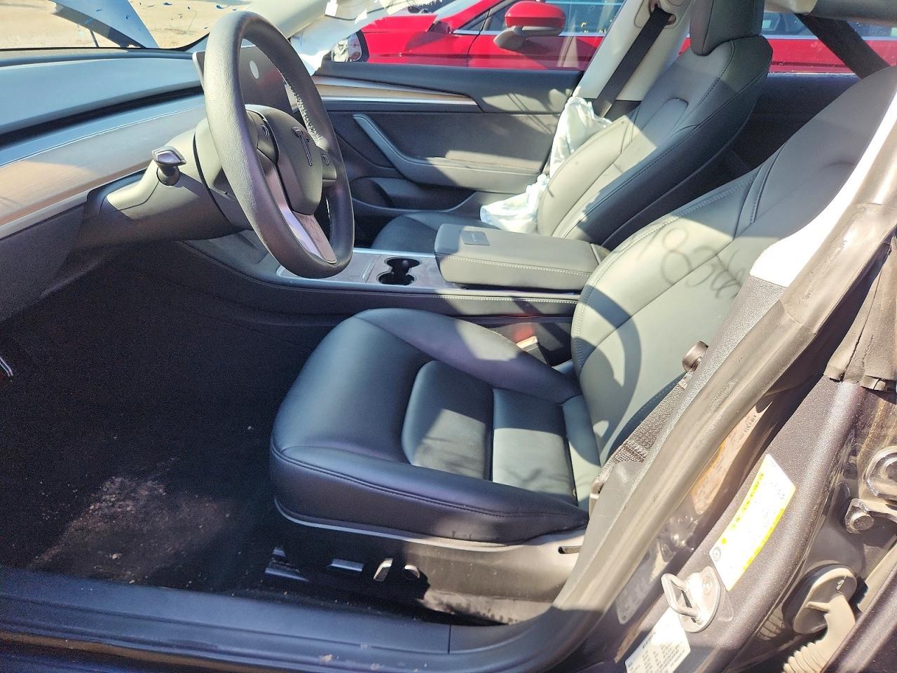 2023 Tesla Model 3 - Фото 7