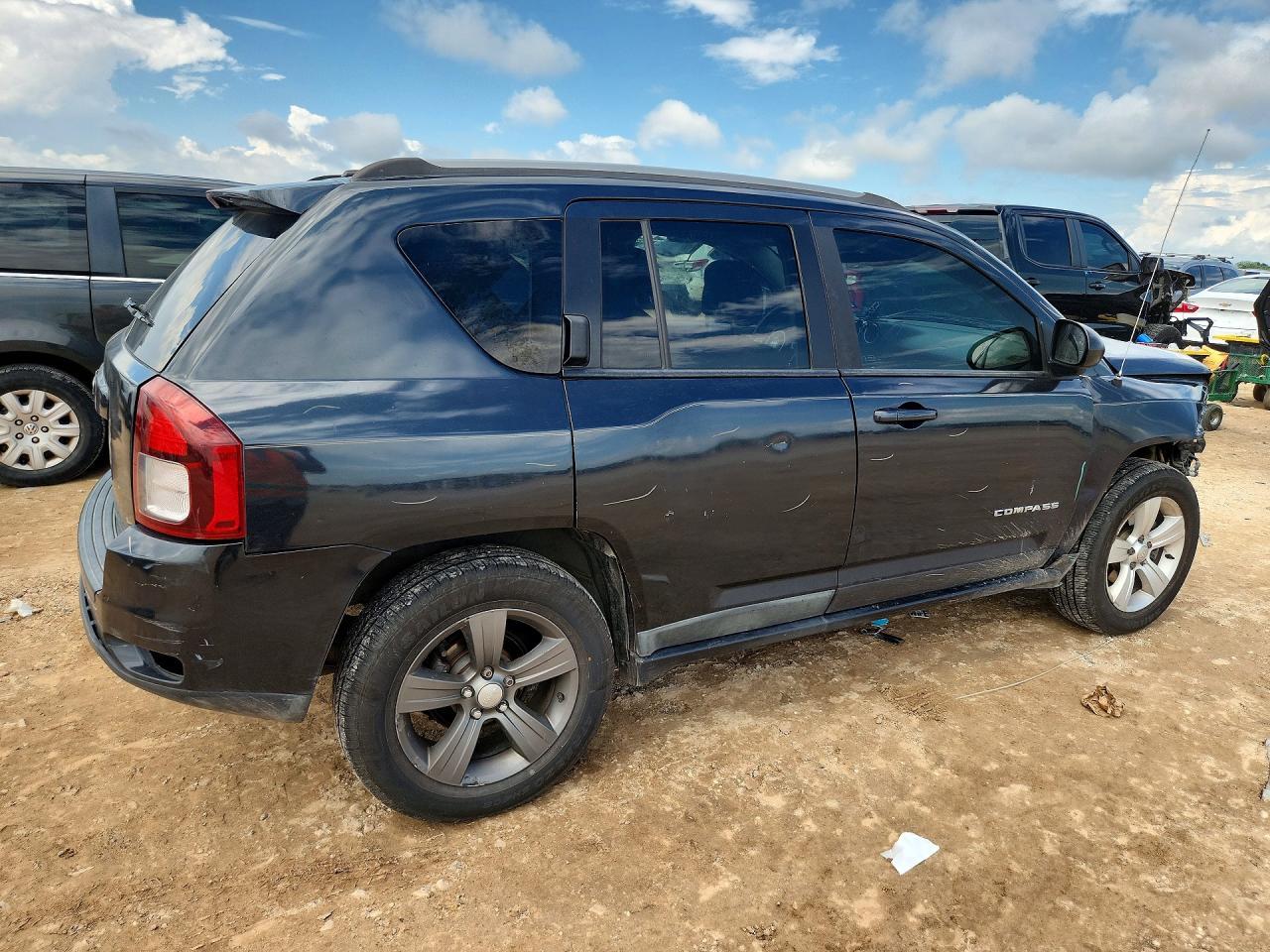 2016 Jeep Compass Sport - Фото 3