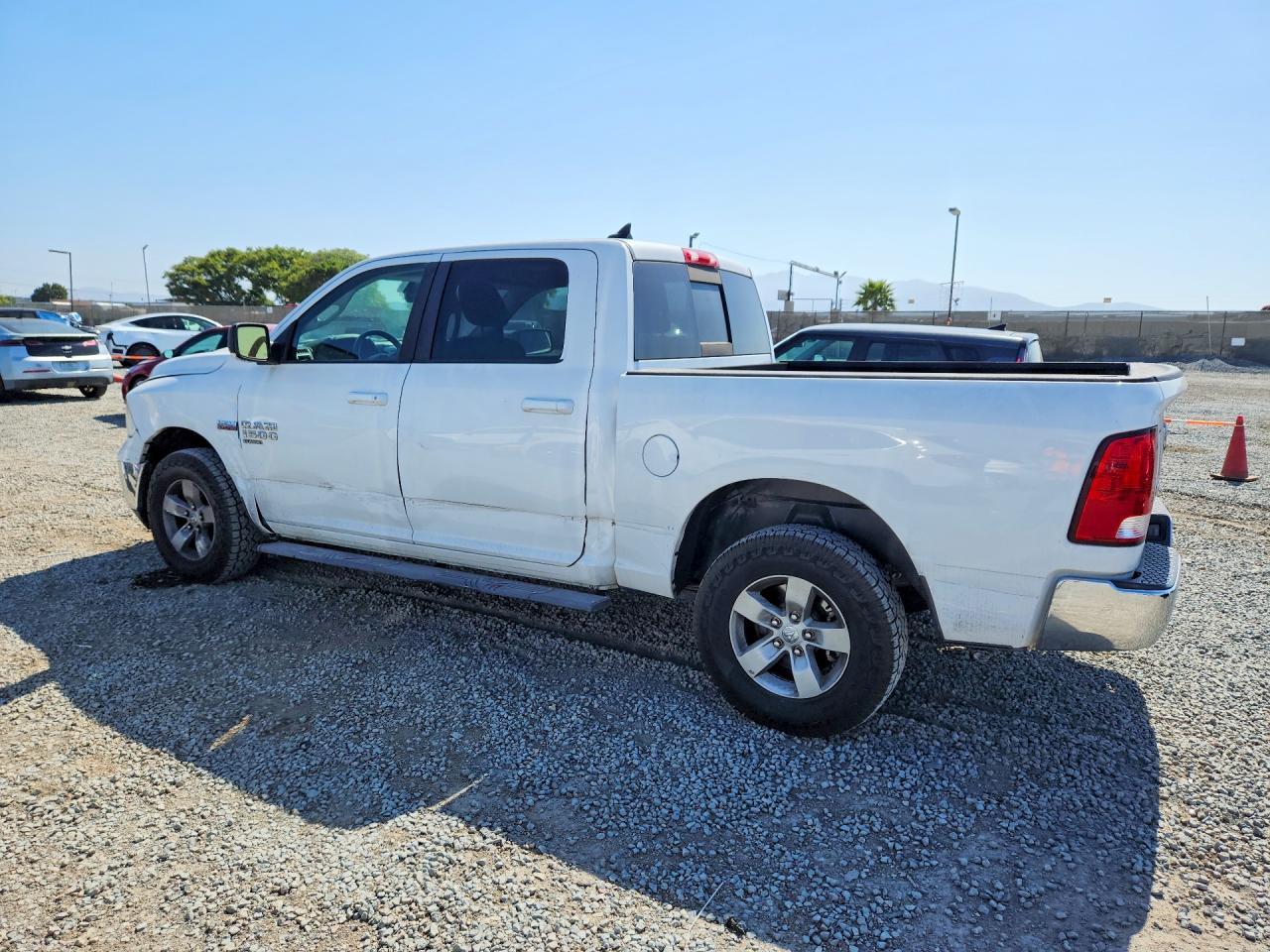 2019 Ram 1500 Classic Slt - Image 2