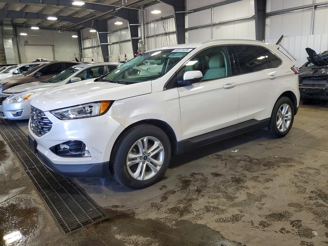2019 Ford Edge Sel