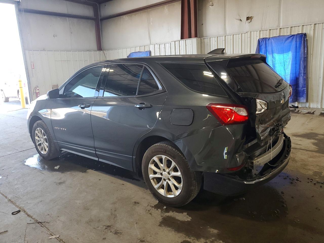 2018 Chevrolet Equinox Ls - Image 2