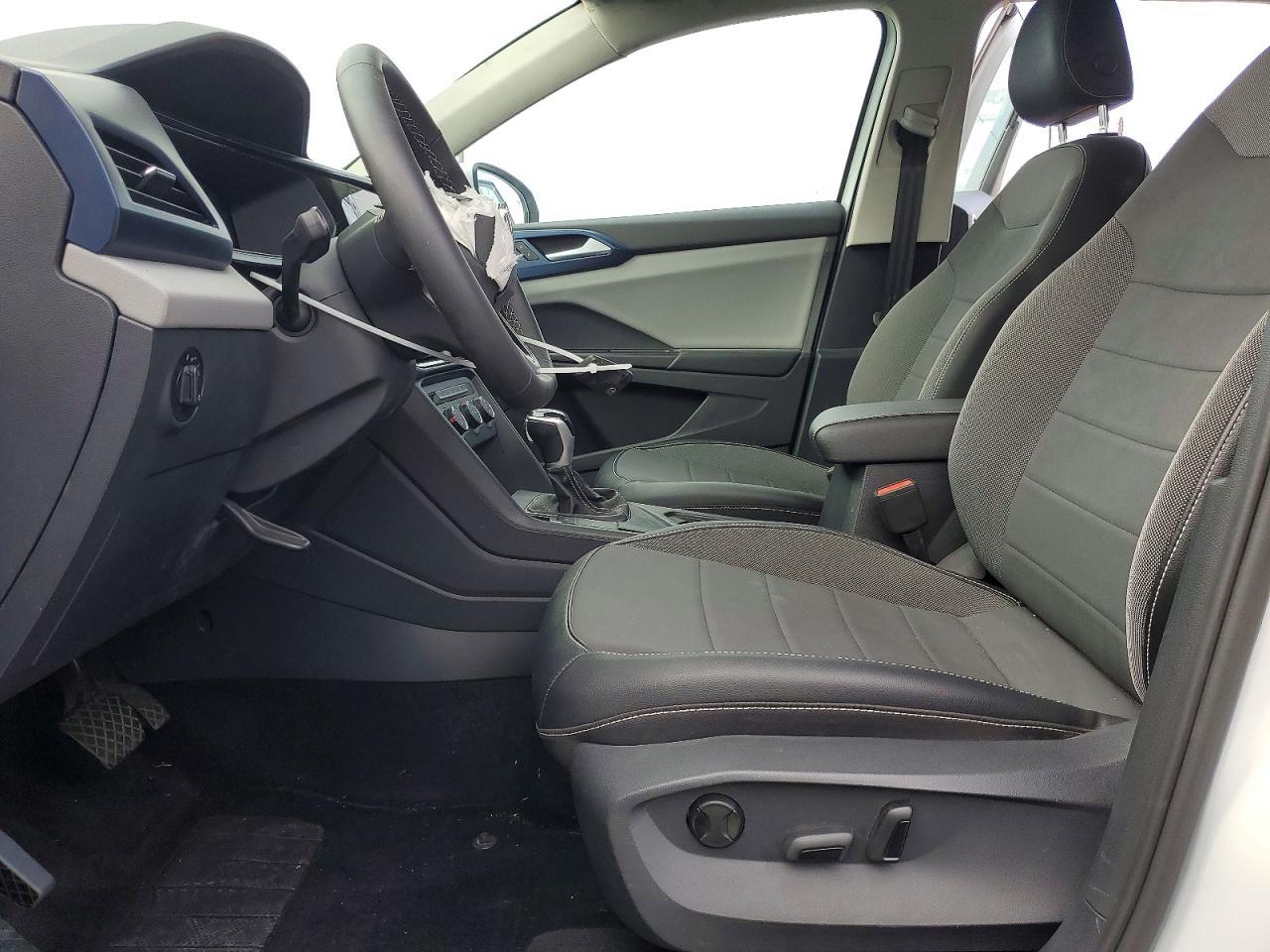 2022 Volkswagen Taos Se - Фото 7