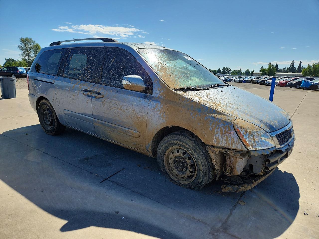 2012 Kia Sedona Lx - Фото 4