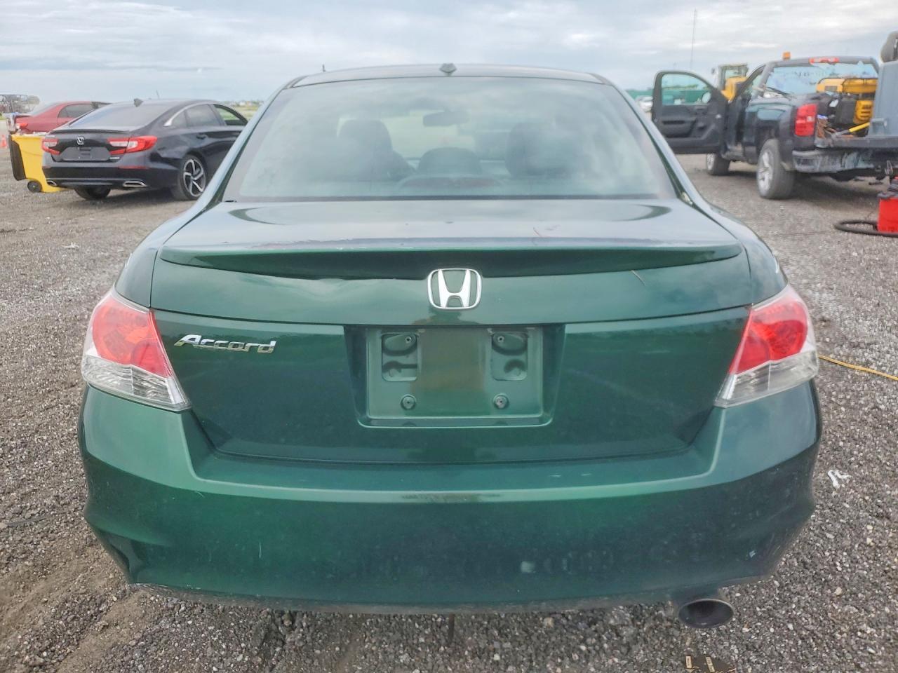2009 Honda Accord - Image 6