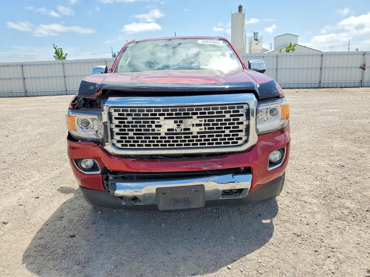 2019 GMC Canyon Denali - Image 5