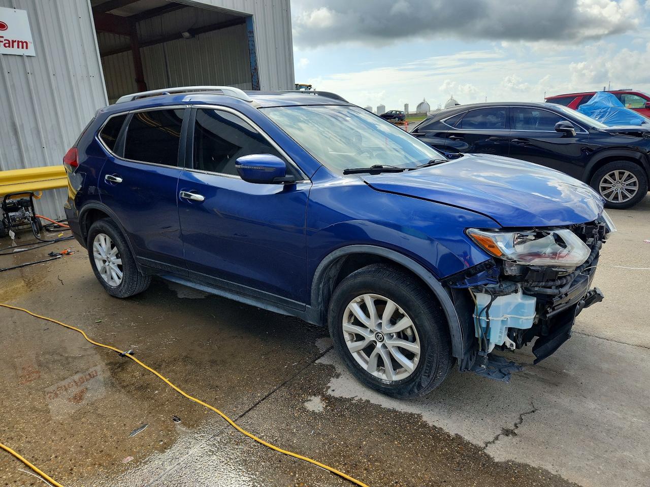 2020 Nissan Rogue Sv - Фото 4