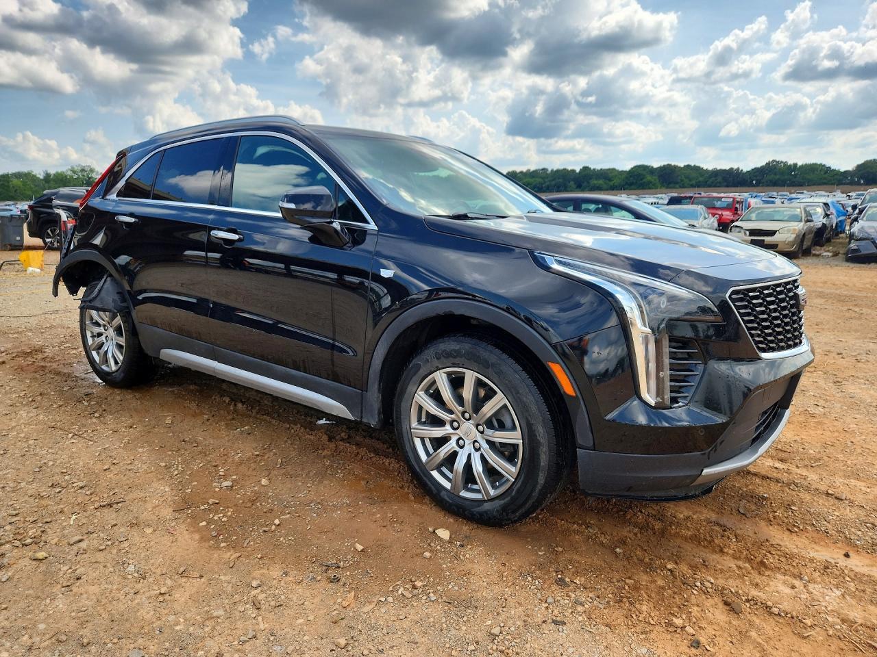 2022 Cadillac Xt4 Premium Luxury - Image 4