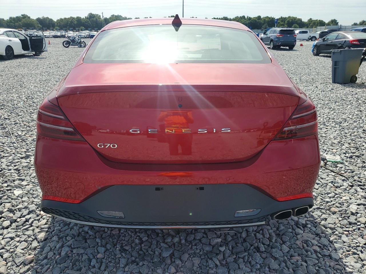 2023 Genesis G70 2.0T - Фото 6